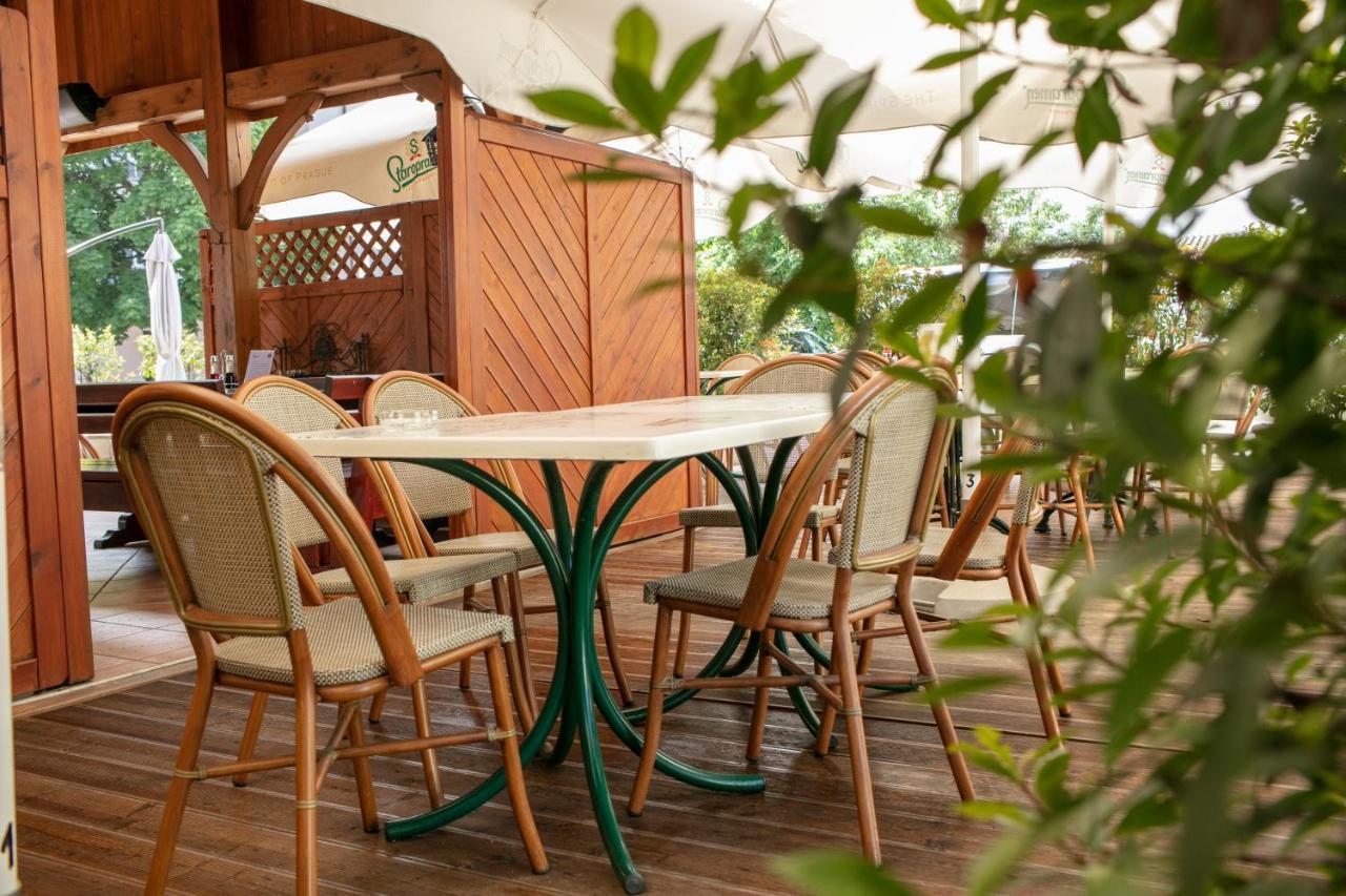 ורהניקה Guesthouse Tursic מראה חיצוני תמונה