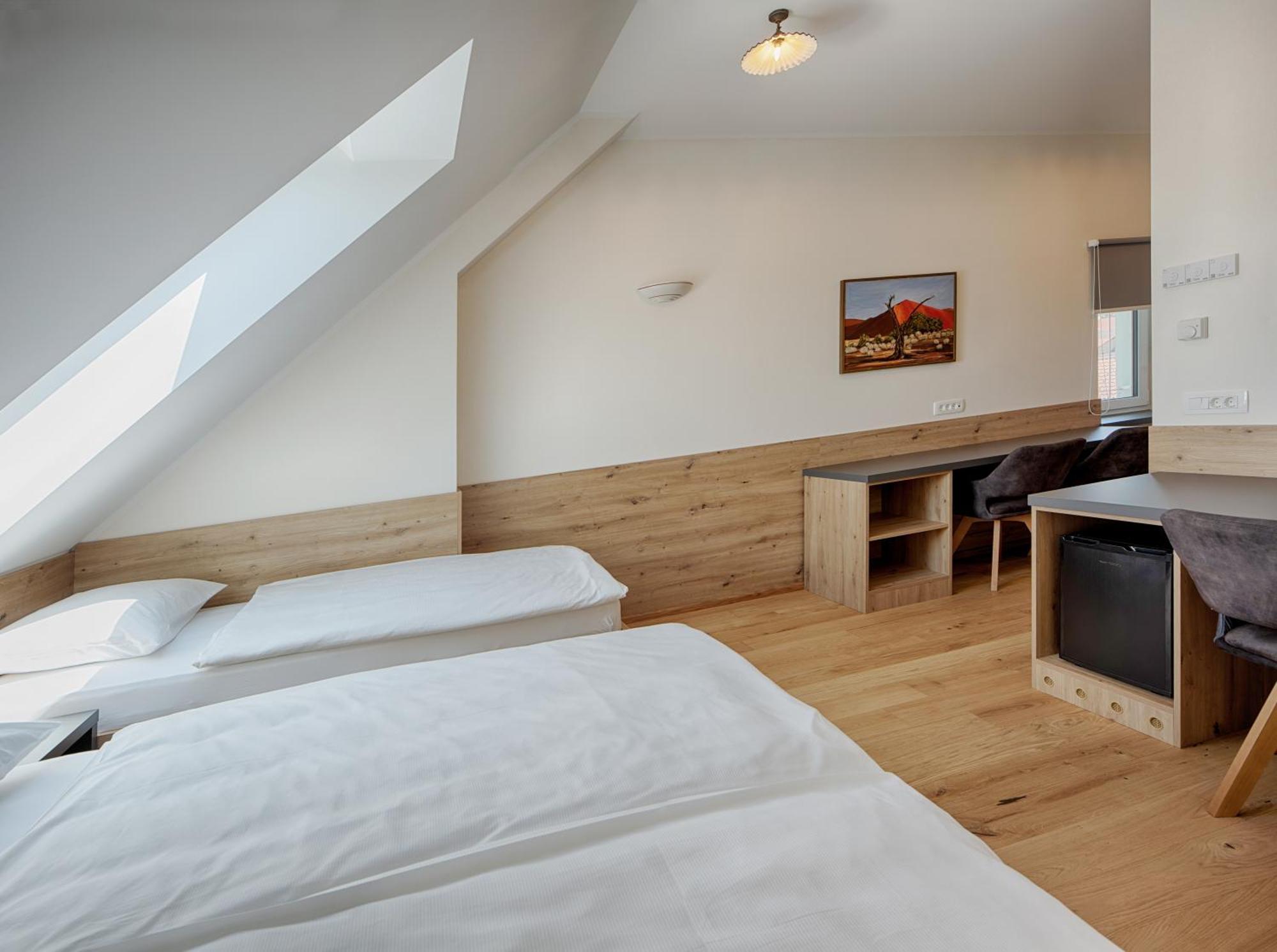 ורהניקה Guesthouse Tursic מראה חיצוני תמונה