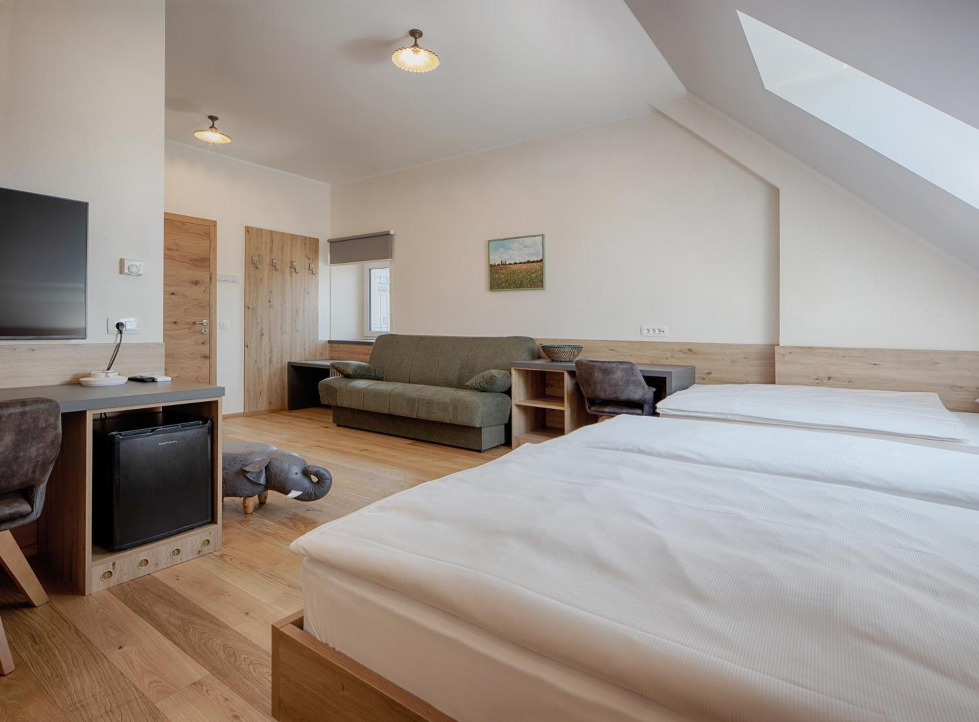 ורהניקה Guesthouse Tursic מראה חיצוני תמונה